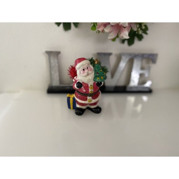 Vintage Santa with Tree Christmas Trinket Engagement Hinged Box Hand Painted EUC - Picture 10 of 16